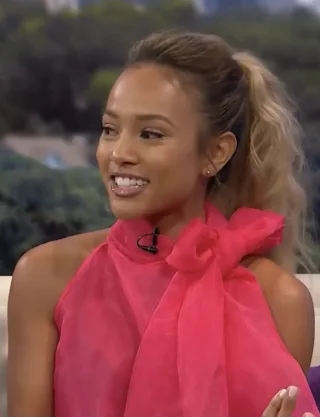 Karrueche Tran height profile photo