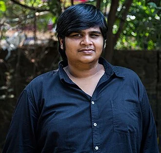 Karthik Subbaraj height profile photo