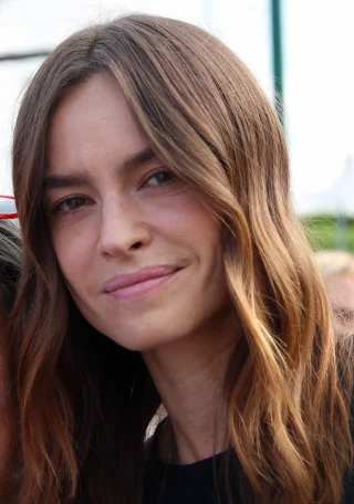 Kasia Smutniak height profile photo
