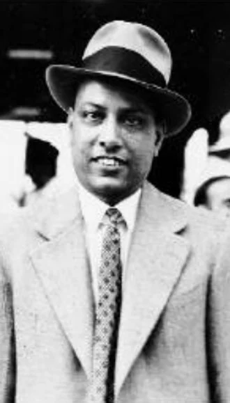 Kasturbhai Lalbhai height profile photo