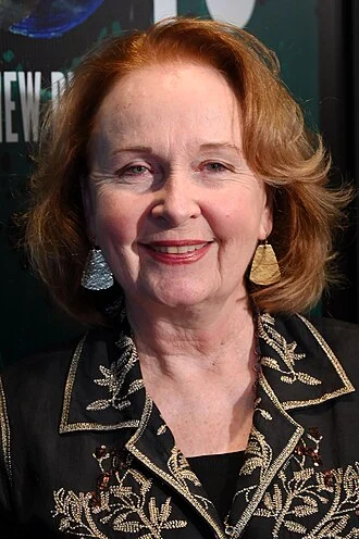 Kate Burton (actress) height profile photo