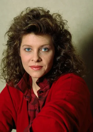 Kate Capshaw height profile photo