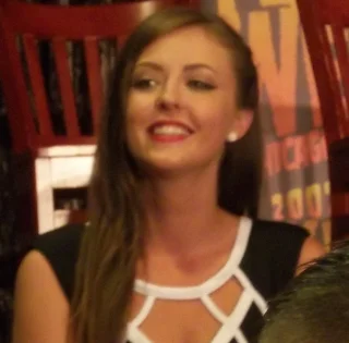 Katharine Isabelle height profile photo