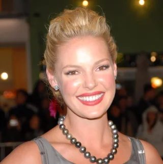 Katherine Heigl height profile photo