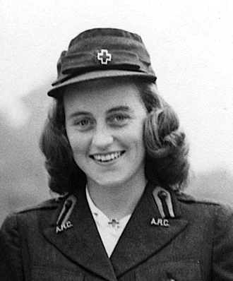 Kathleen Cavendish, Marchioness of Hartington height profile photo