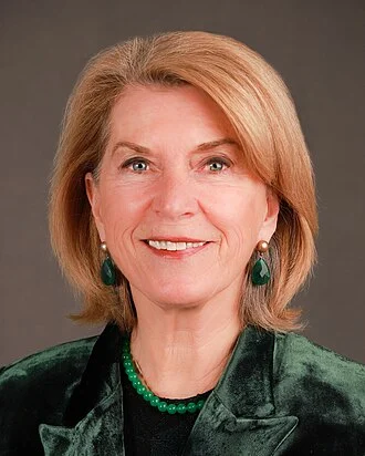 Kathleen Matthews height profile photo
