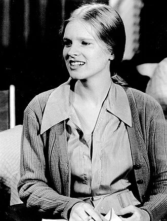 Kathy Cronkite height profile photo