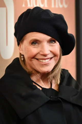 Katie Couric height profile photo