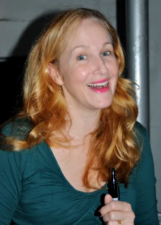 Katie Finneran height profile photo