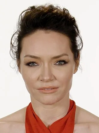 Katrina Lenk height profile photo