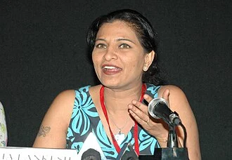 Kavitha Lankesh height profile photo