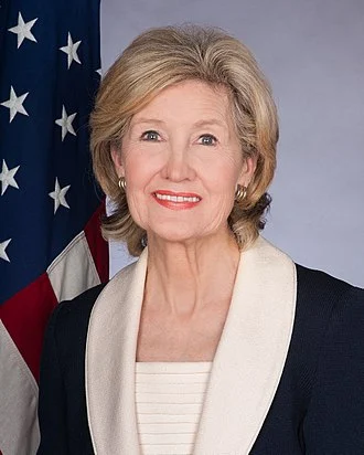Kay Bailey Hutchison height profile photo