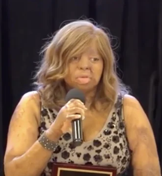 Kechi Okwuchi height profile photo