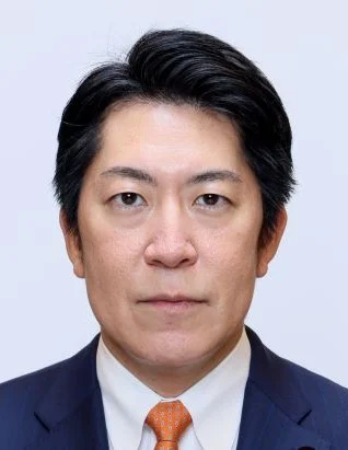 Kei Satō (politician) height profile photo