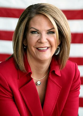 Kelli Ward height profile photo