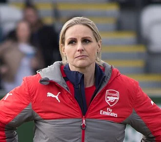Kelly Smith height profile photo