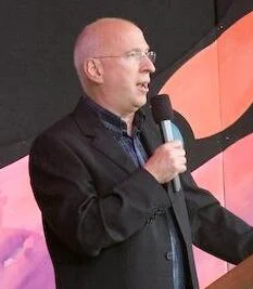 Ken Bruce height profile photo