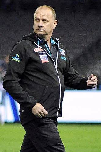 Ken Hinkley height profile photo