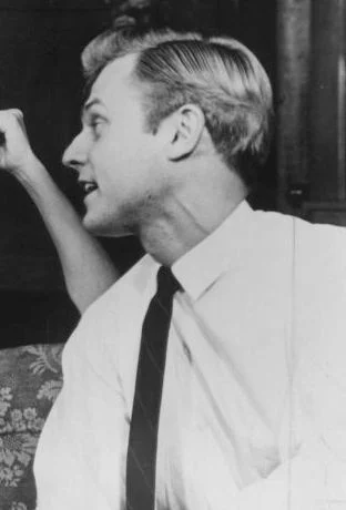 Ken Kercheval height profile photo