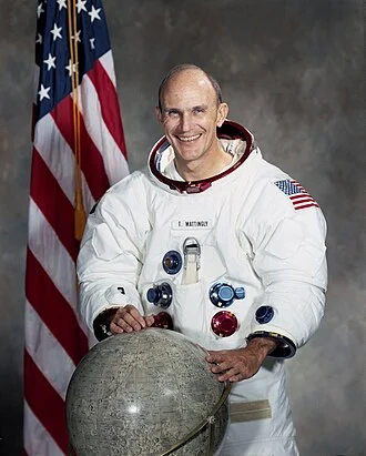 Ken Mattingly height profile photo