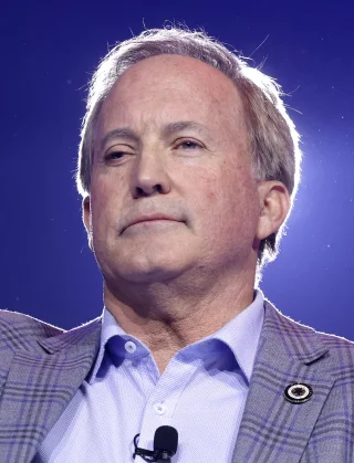 Ken Paxton height profile photo