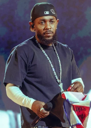 Kendrick Lamar height profile photo