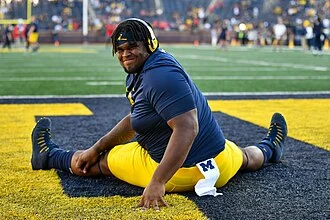 Kenneth Grant (American football) height profile photo