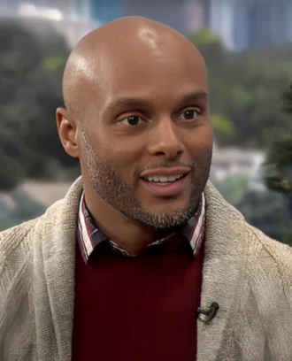 Kenny Lattimore height profile photo