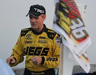 Kenny Wallace height profile photo