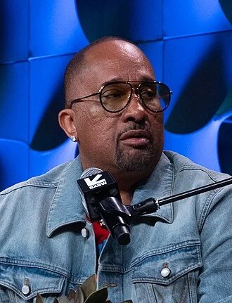 Kenya Barris height profile photo