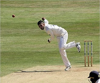 Keshav Maharaj height profile photo