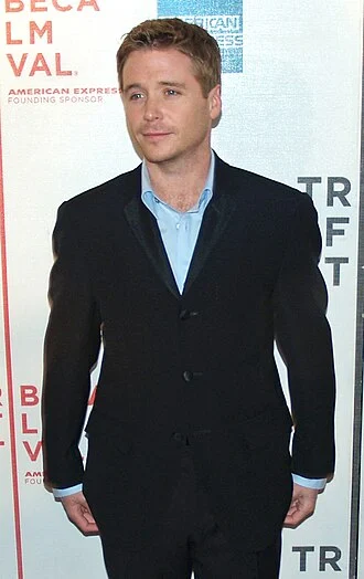 Kevin Connolly (actor) height profile photo