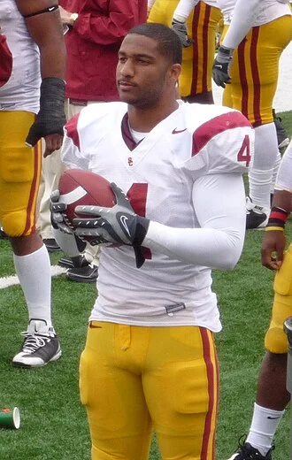 Kevin Ellison (American football) height profile photo