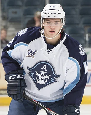 Kevin Fiala height profile photo