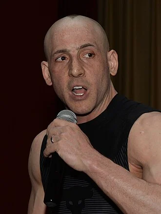 Kevin Hines height profile photo