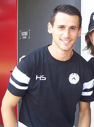Kevin Lasagna height profile photo