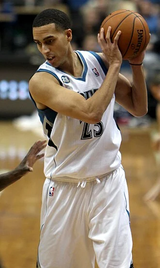 Kevin Martin (basketball, born 1983) height profile photo
