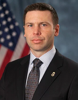 Kevin McAleenan height profile photo