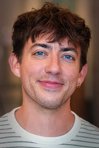 Kevin McHale (actor) height profile photo