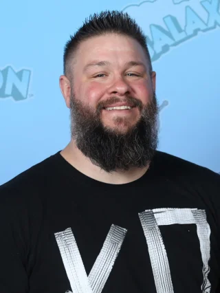 Kevin Owens height profile photo