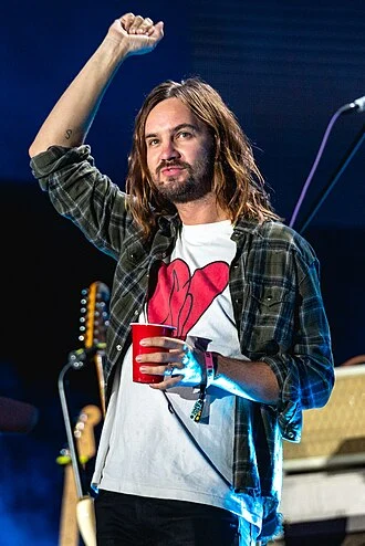 Kevin Parker height profile photo