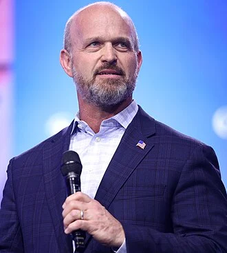 Kevin Roberts (political strategist) height profile photo