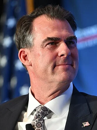 Kevin Stitt height profile photo
