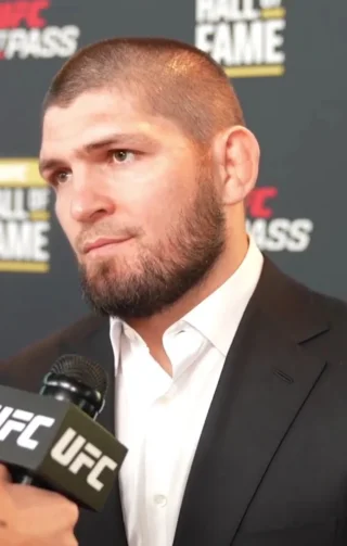 Khabib Nurmagomedov height profile photo