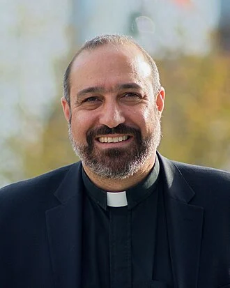 Khader El-Yateem height profile photo