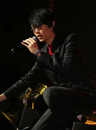Khalil Fong height profile photo