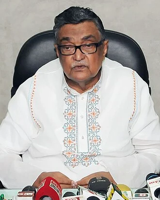Khandaker Mosharraf Hossain (born 1942) height profile photo