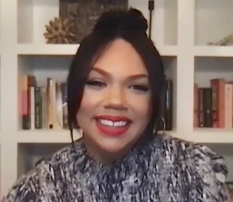 Kiely Williams height profile photo