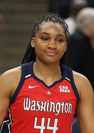 Kiki Iriafen height profile photo