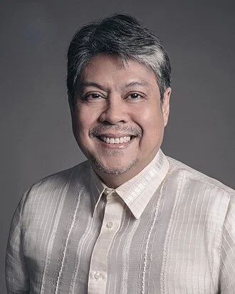 Kiko Pangilinan height profile photo